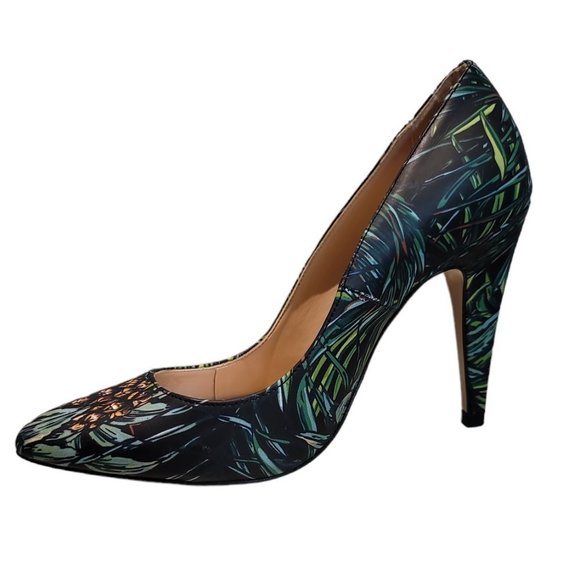 Zara Shoes - ZARA Tropical Print Pineapple Leather Pumps Size 37/ 6.5